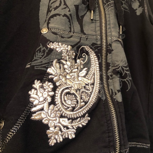 BCBG embroidered hoodie - Picture 2 of 8